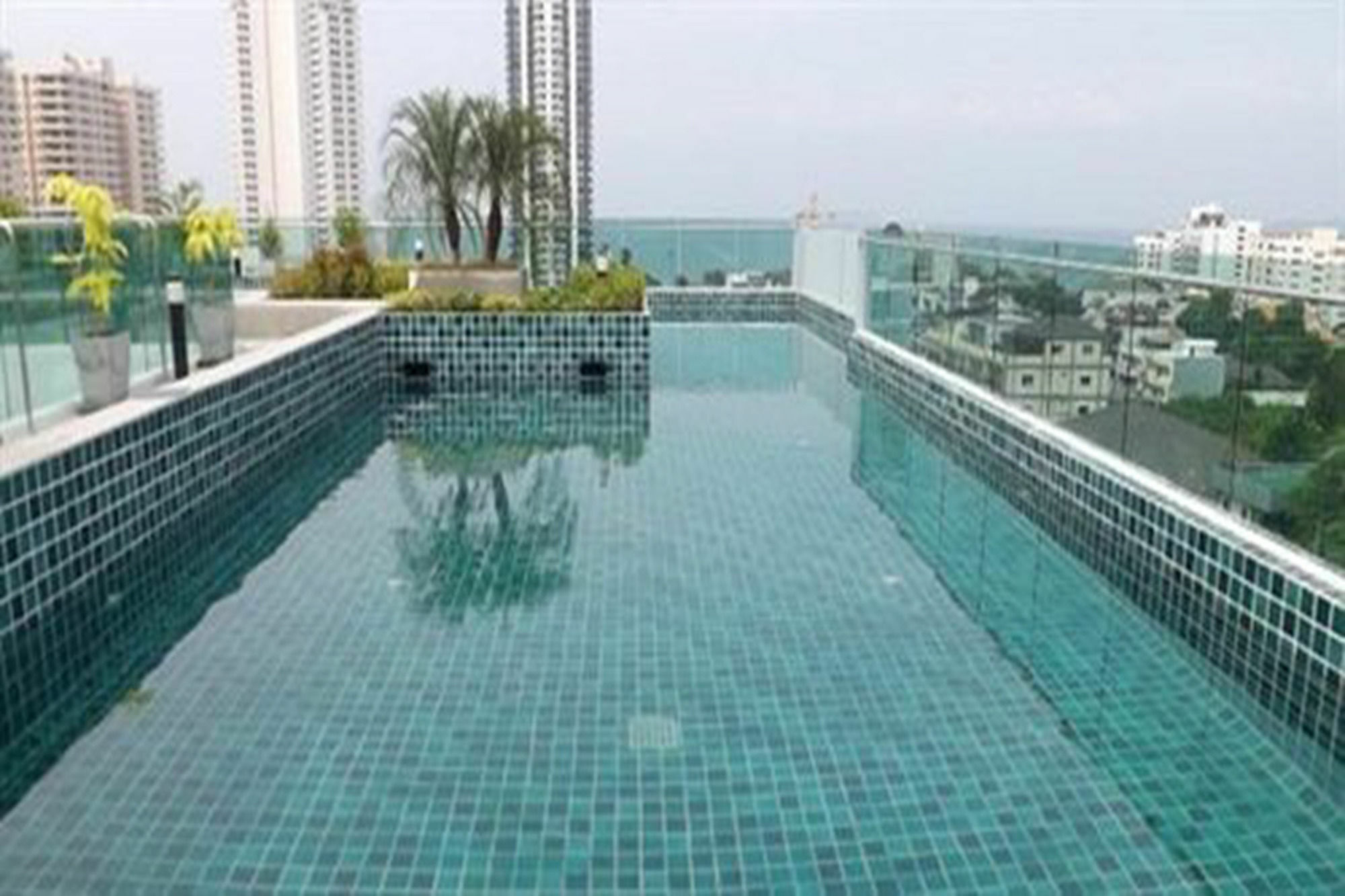 Laguna Bay 1 By Pattaya Sunny Rentals Exterior foto